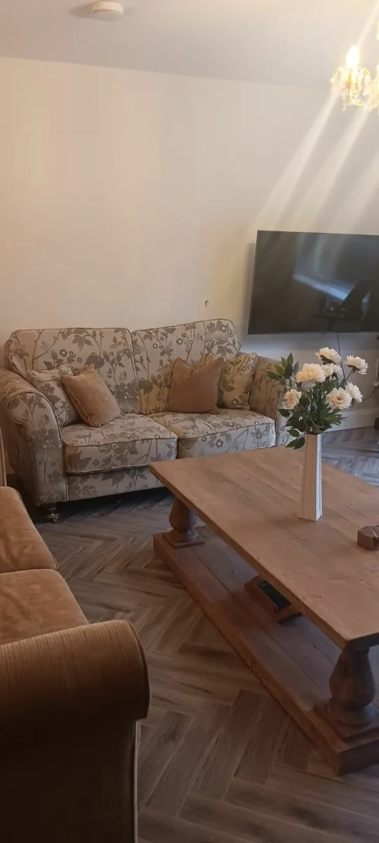 2&3 Seater Couch Set - Image 1