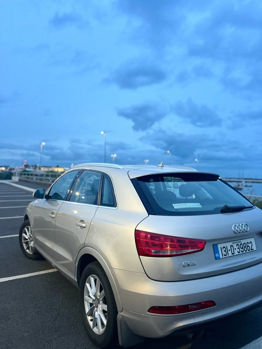 Audi Q3 2013 - Image 2