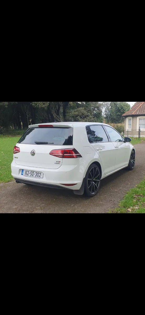 2016 Volkswagen Golf 1.6 tdi highline Beautiful ca - Image 1