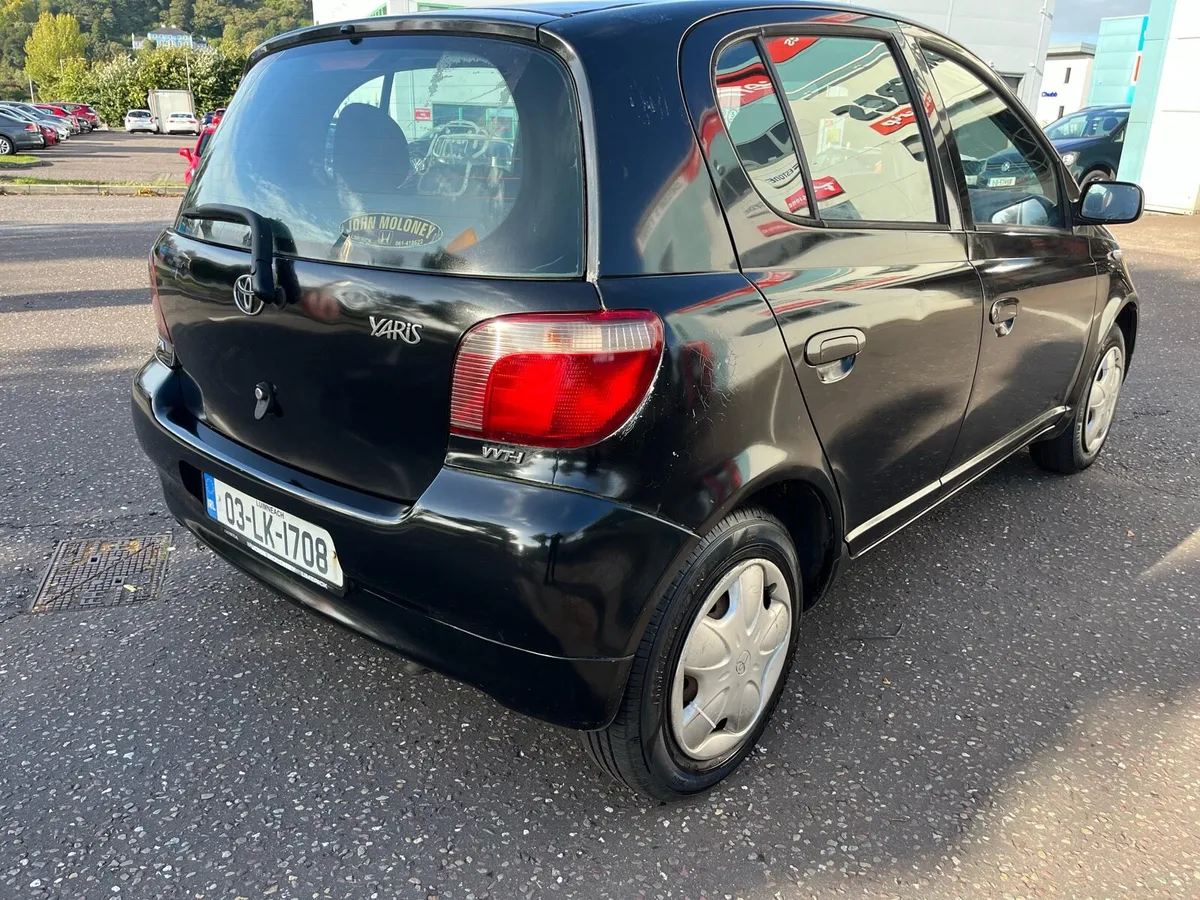 2003 Toyota yaris - Image 3