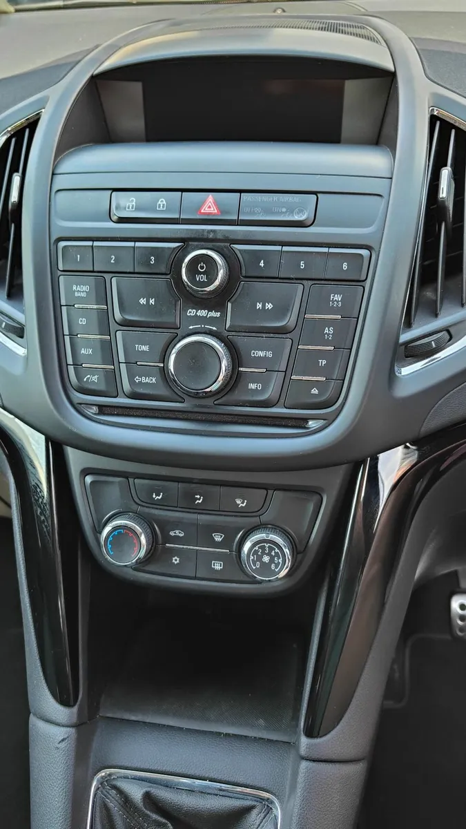 Vauxhall Zafira SRI Tourer 2014 - 7 seater - Image 2