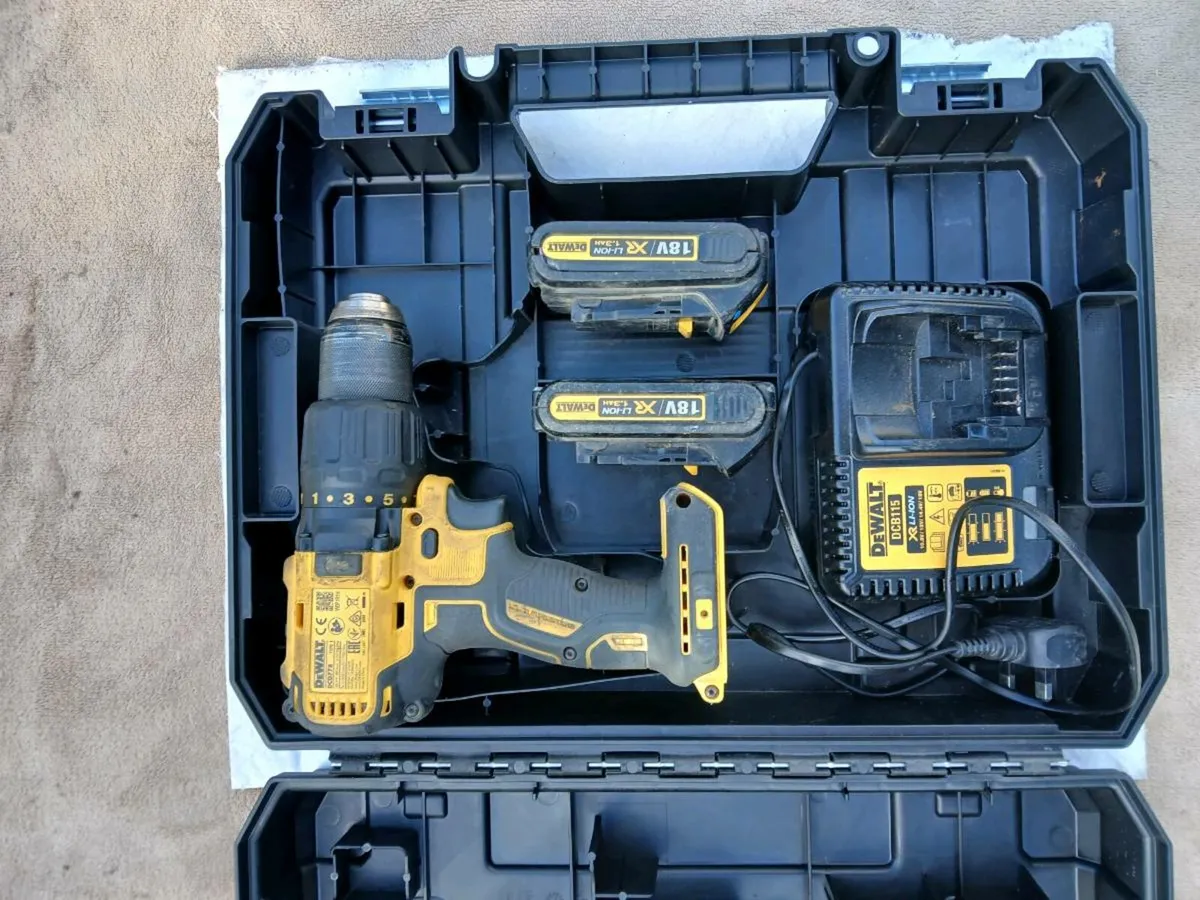 Dewalt 110v angle grinder New.Drill - Image 3