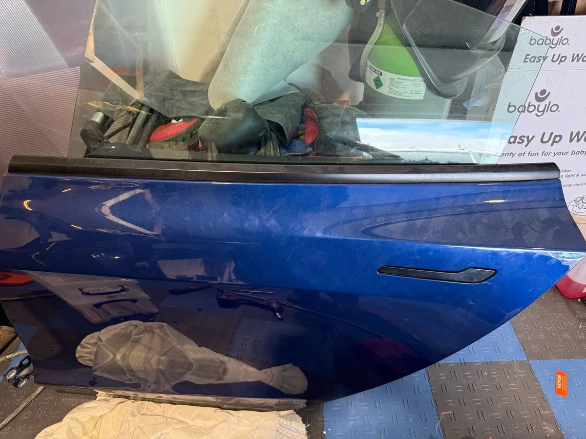 2021 Tesla model 3 parts - Image 1