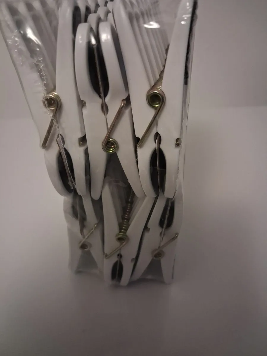 Quality Clothes Pegs - Image 2