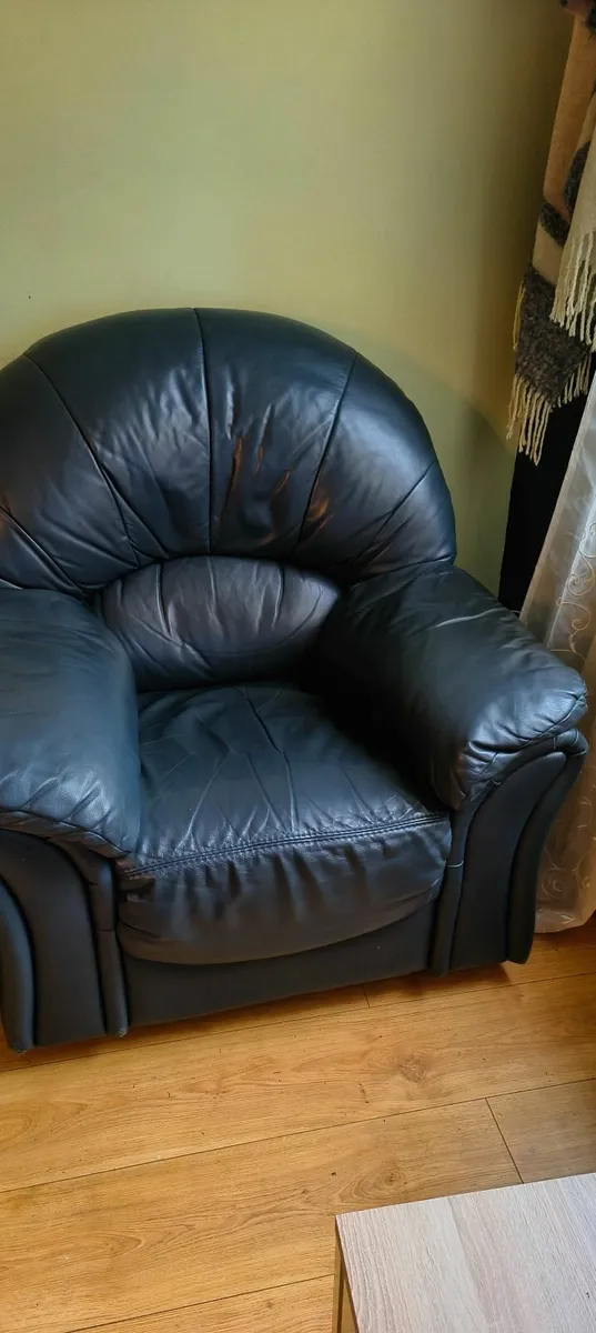 Sofa and Two Armchairs - Image 2