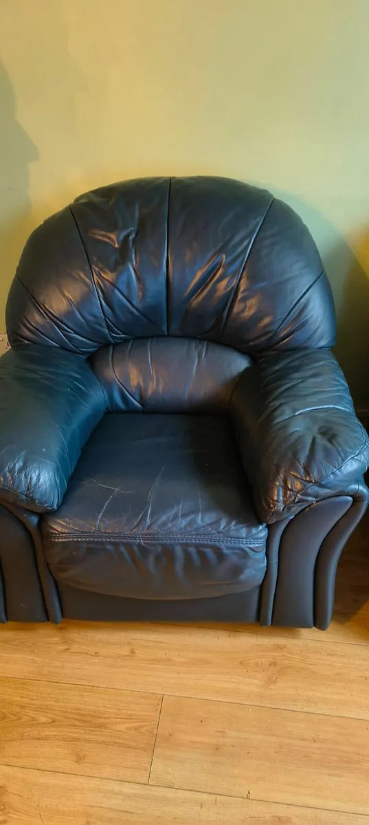 Sofa and Two Armchairs - Image 3