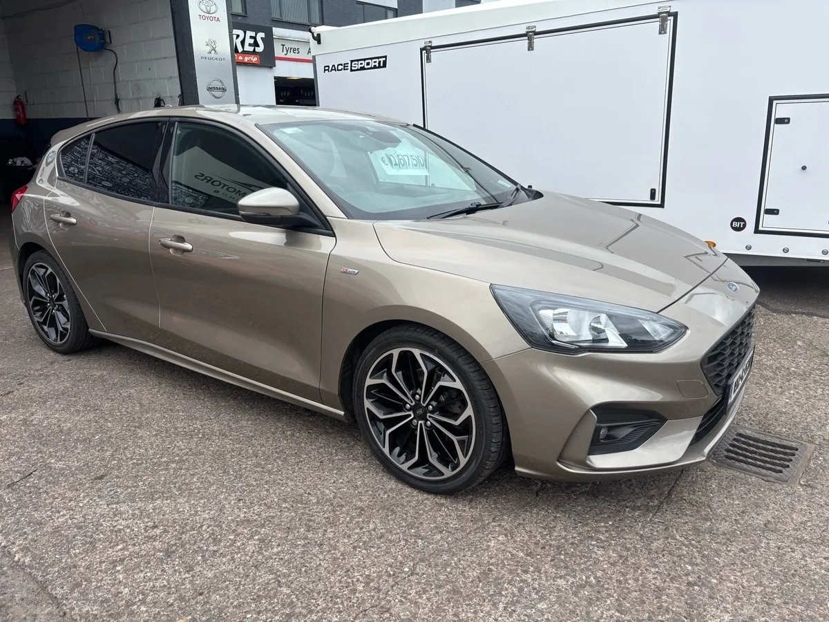 Ford focus - Image 4