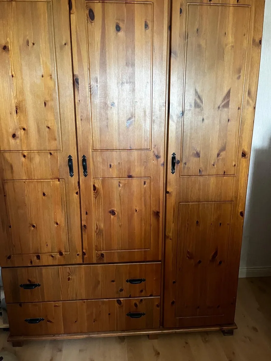 3 piece bedroom furniture set - Image 2