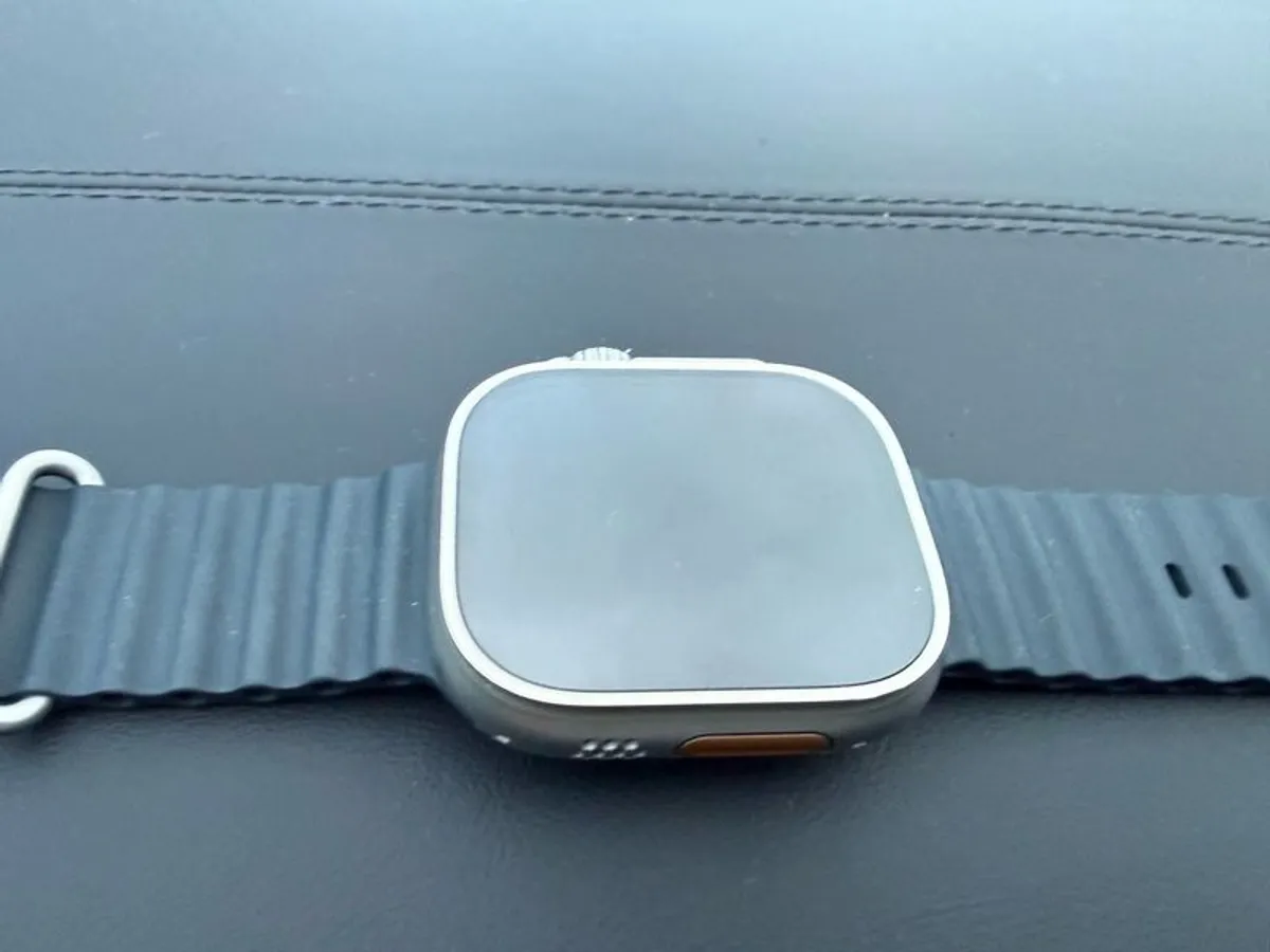 Apple Watch Ultra Series 1 Titanium - Image 1