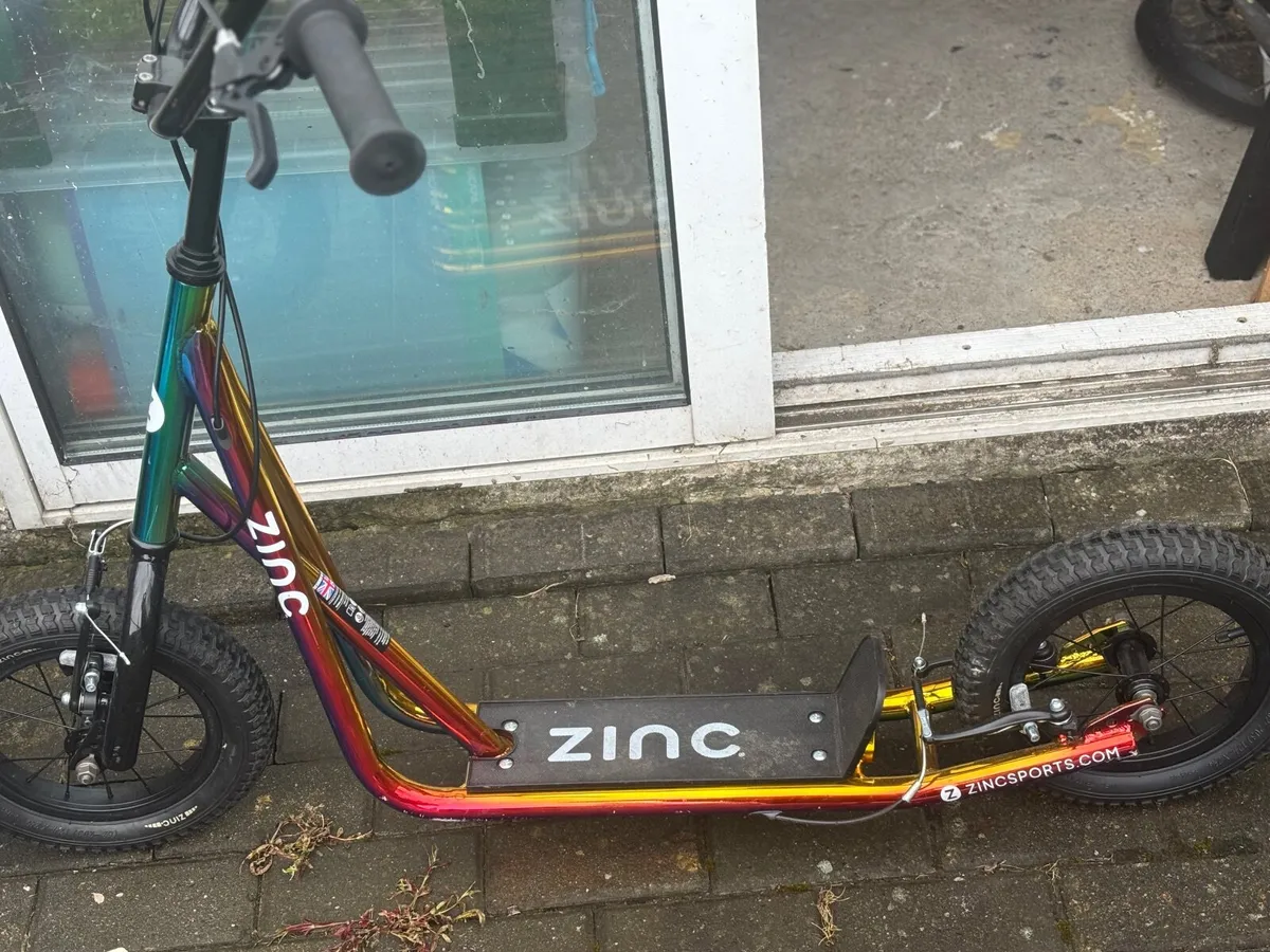 Bike & Scooter - Image 3
