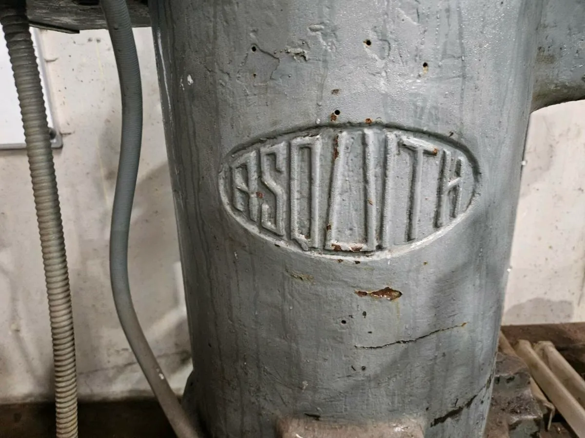 Radial arm drill - Image 3