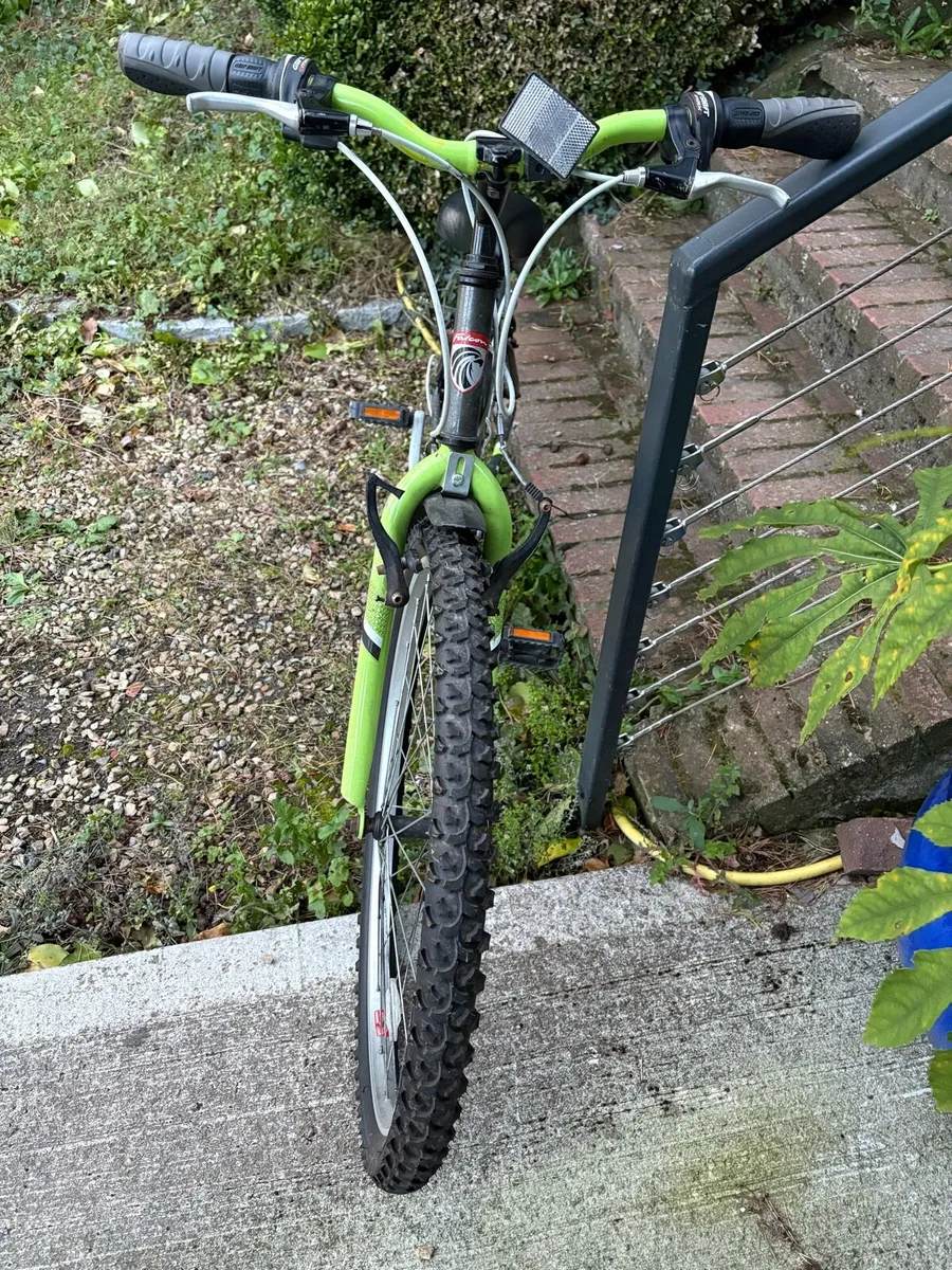 Boys bike - Image 2
