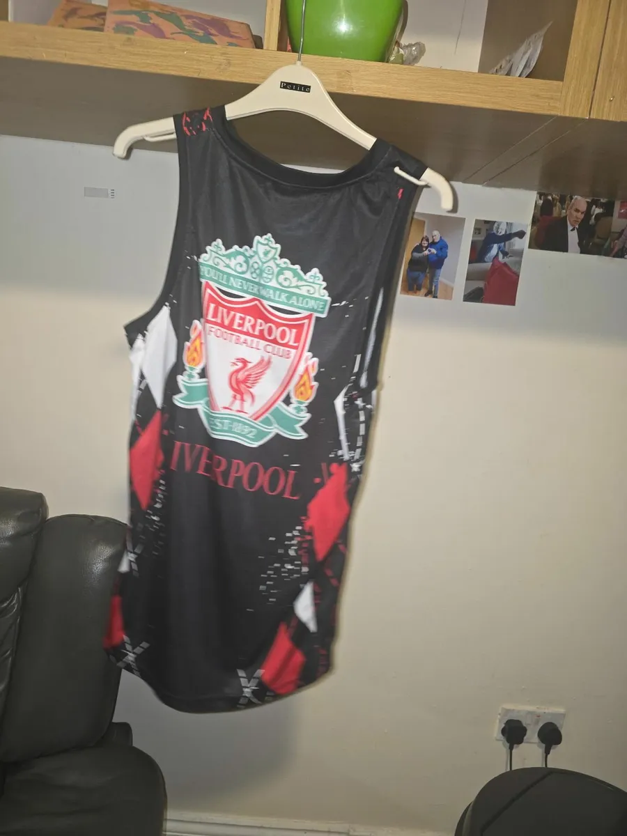 clothes - Image 1