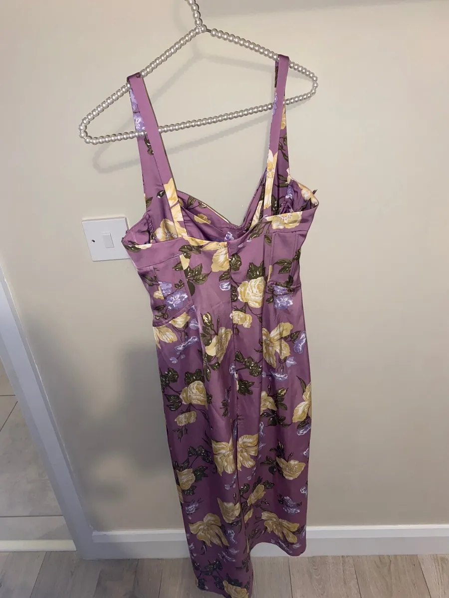 Women’s dress - Image 2