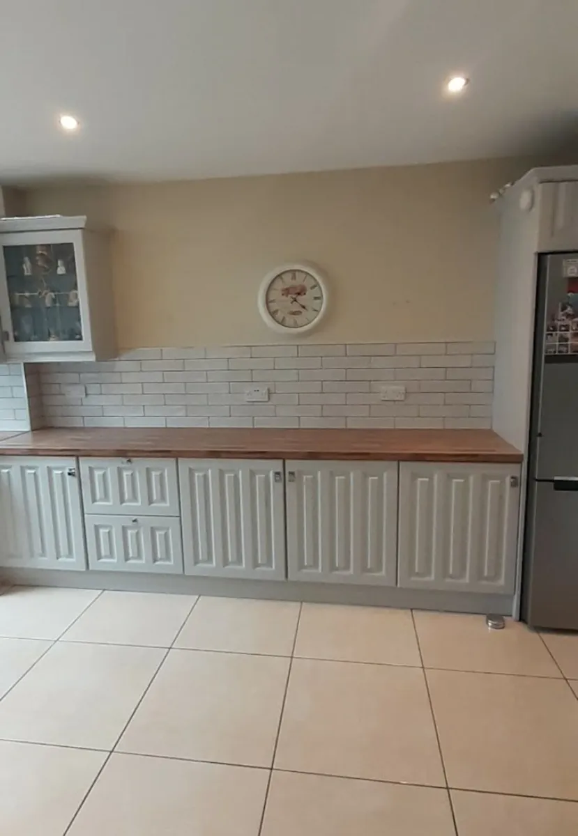 Tiler available - Image 4