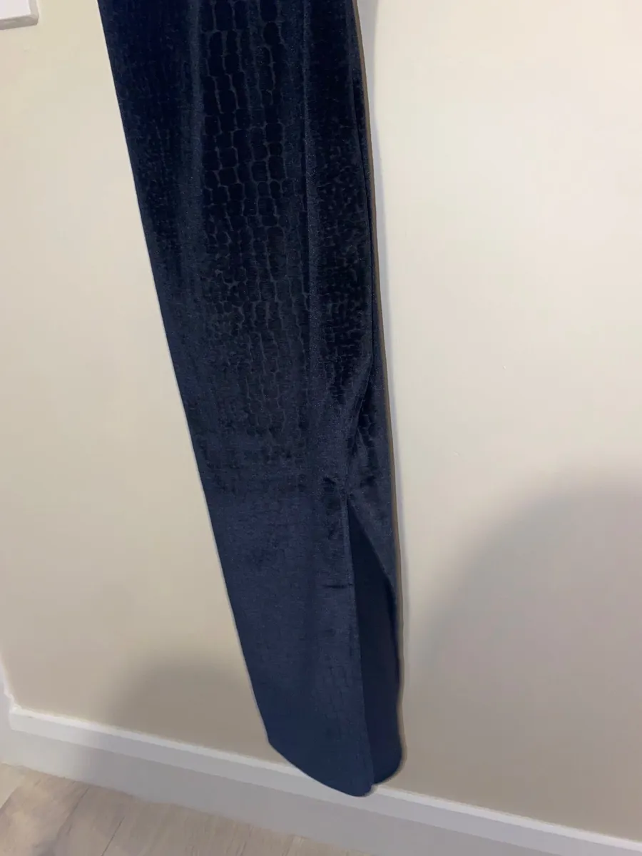 Women’s dress - Image 2