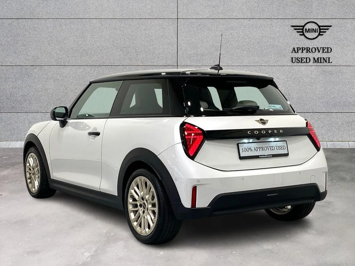 MINI HATCH Cooper C 3 Door - Image 2
