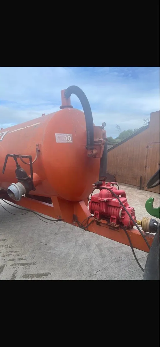 Slurry tanker - Image 2