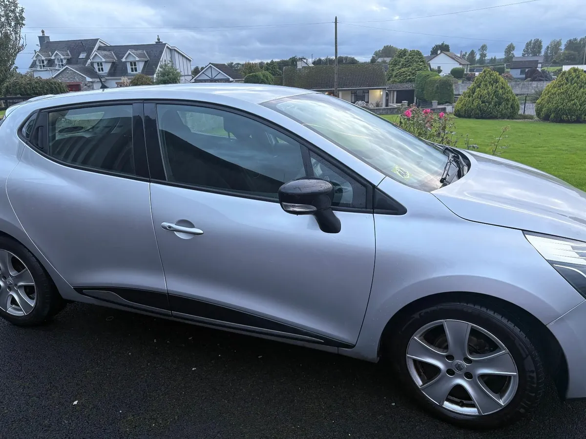 Renault Clio 2016 - Image 4