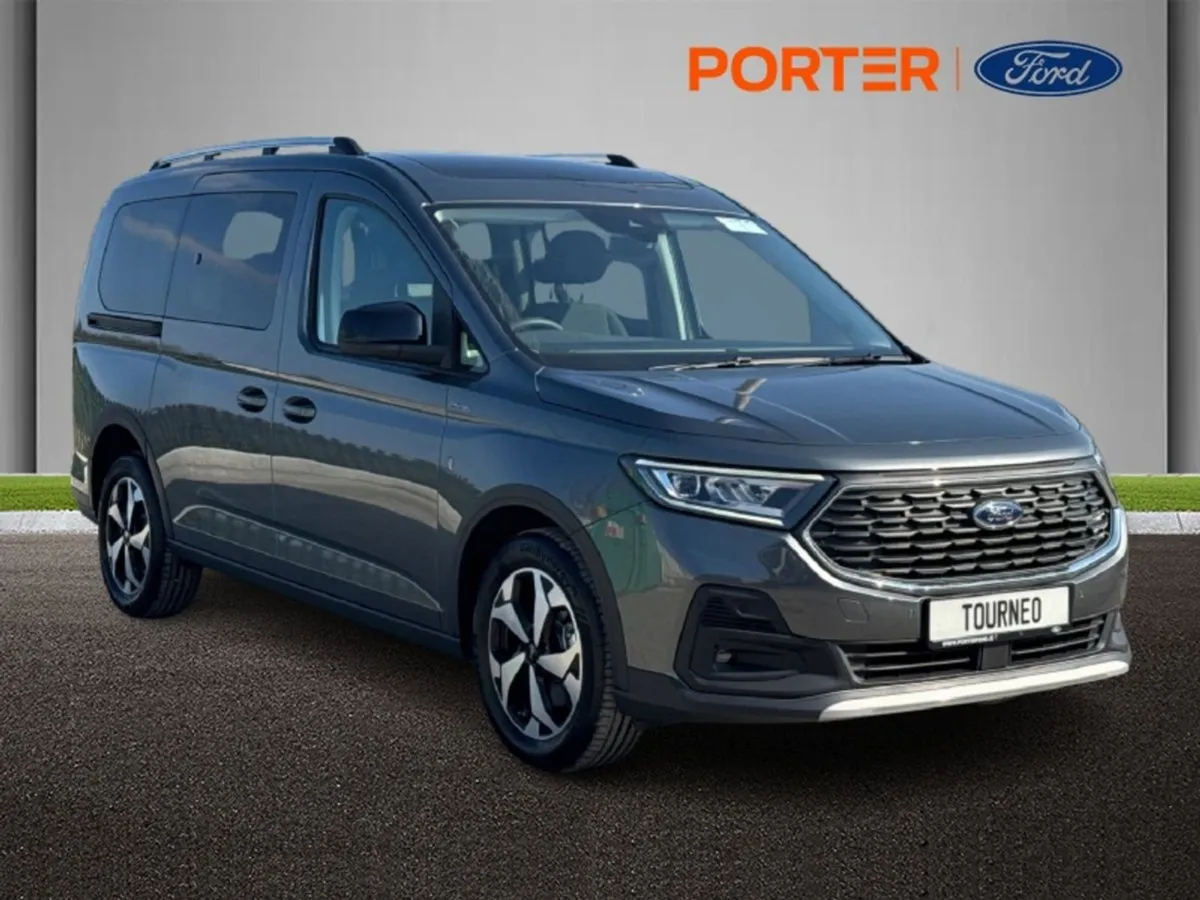 Ford TOURNEO CONNECT Active Auto - Image 1