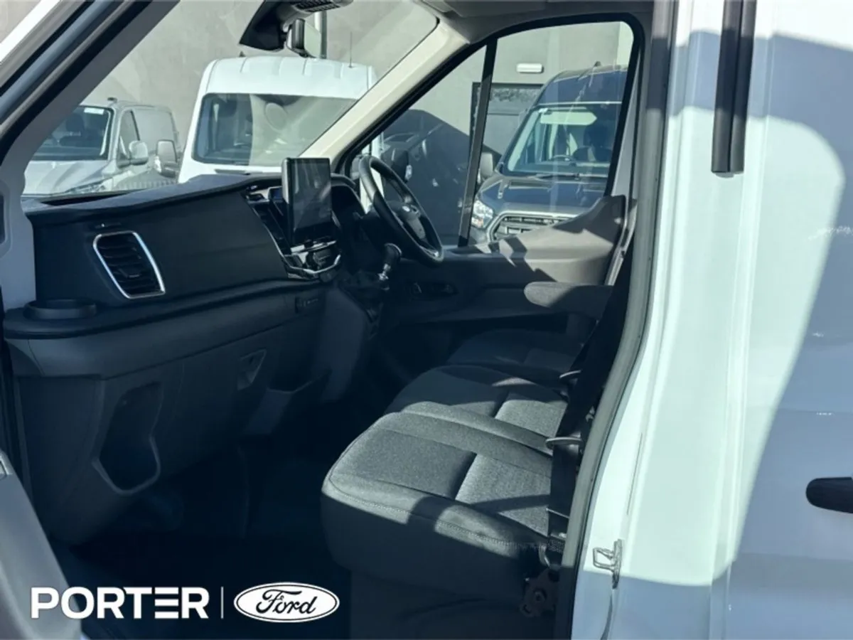 Ford Transit Trend RWD 130PS 350L - Image 4