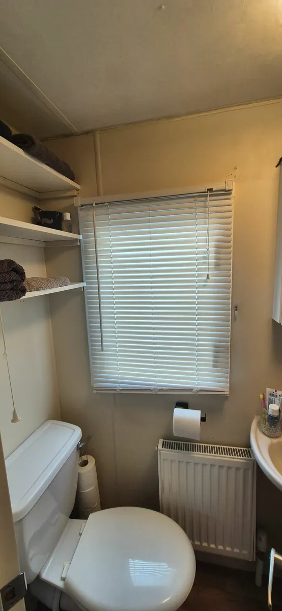 Mobile Home - Image 3