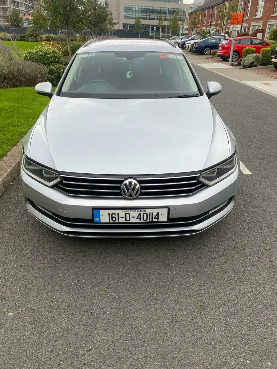 2016 VOLKSWAGEN PASSAT - Image 2