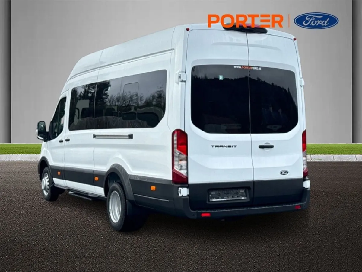 Ford Transit Minibus 460E 2.0 Tdci 165PS - Image 4