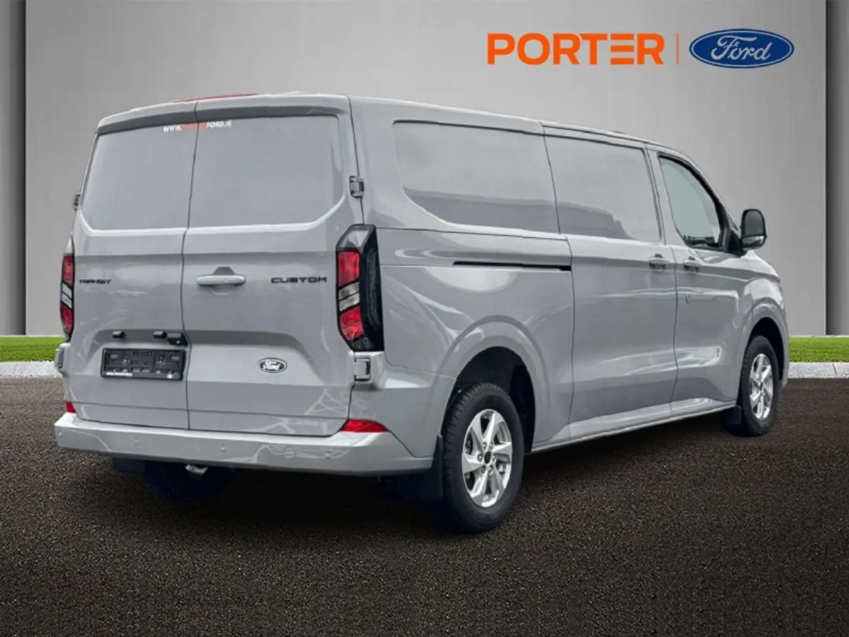Ford Transit Custom Limited 2.0 TDCI 150PS - Image 4