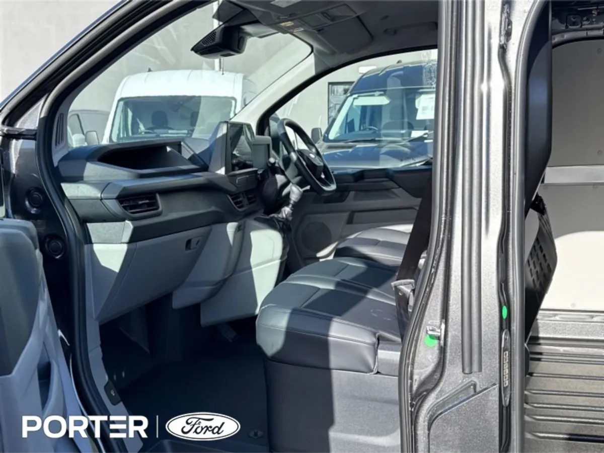 Ford Transit Custom Trend L2 150PS - Image 4