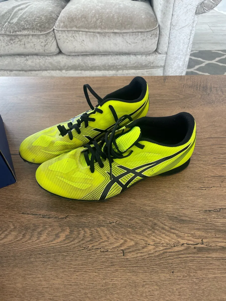 asics running spikes - Image 2