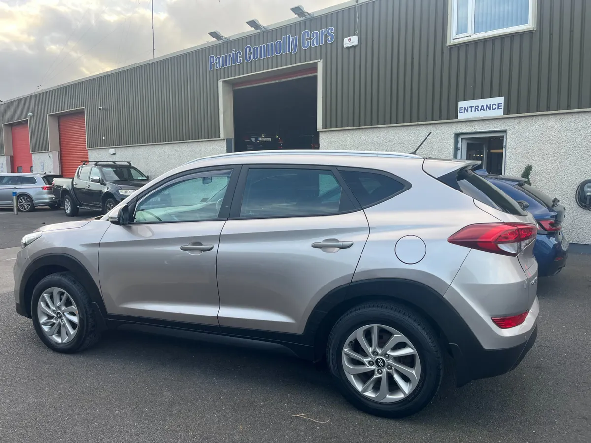 Hyundai Tucson 2016**Comfort plus** - Image 4