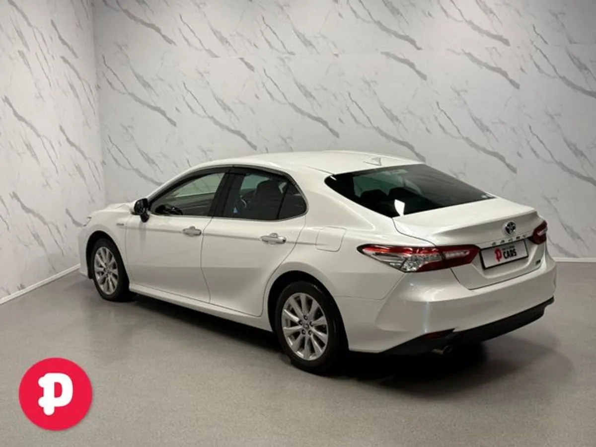 Toyota Camry 2.5 G Hybrid - Straight Sale Discoun - Image 3