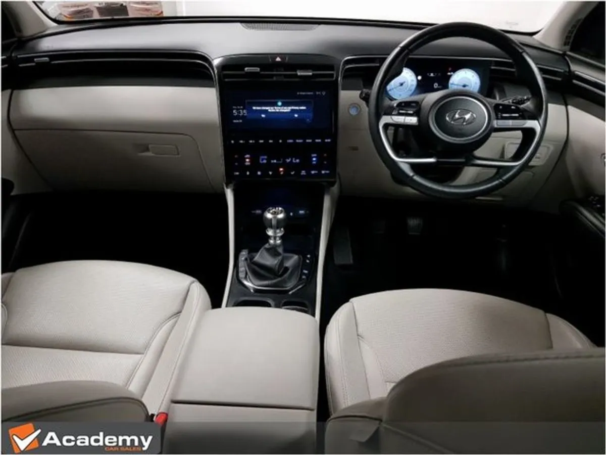 Hyundai Tucson Ix35 Executive Plus 5DR - Image 2