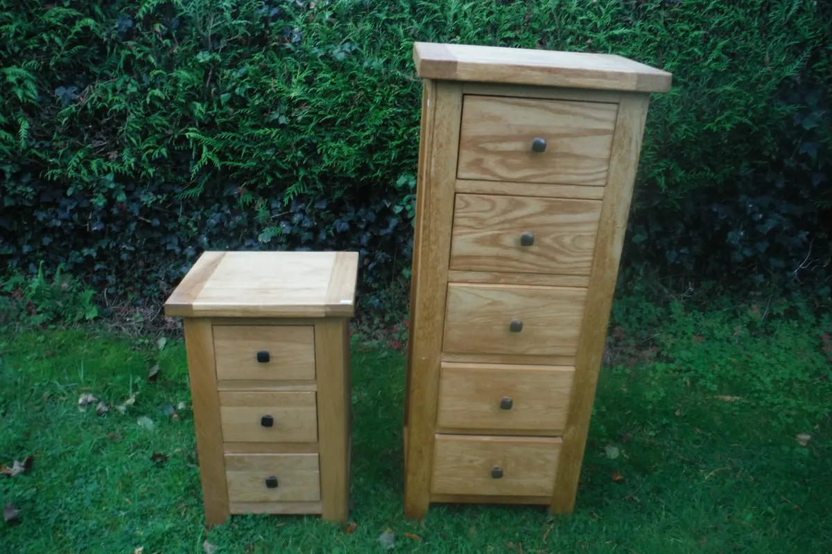Chest of Drawers