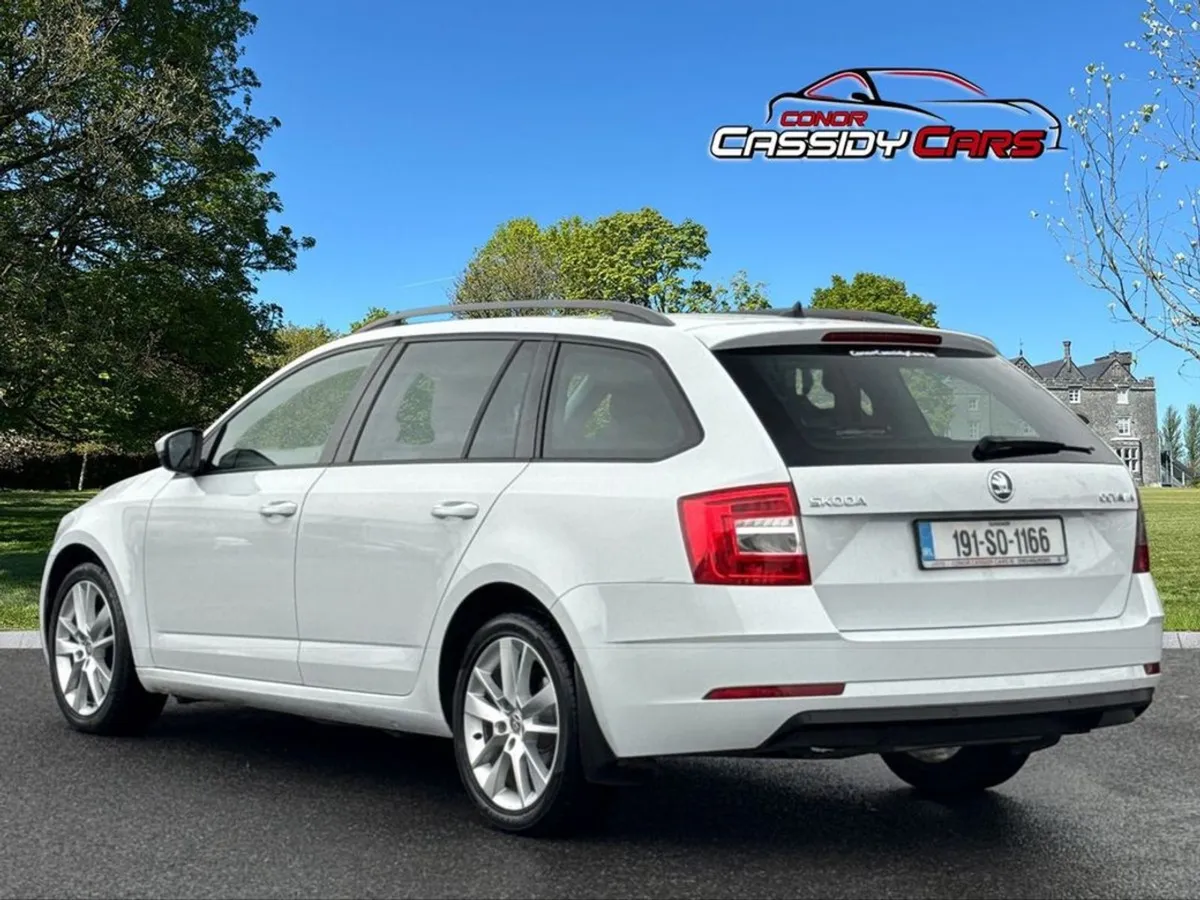 Skoda Octavia 1.6 TDI SE L 115PS 5DR - Image 3