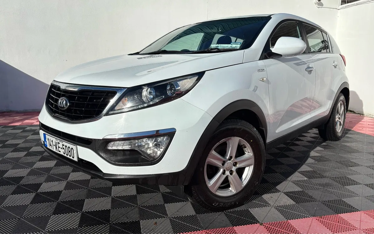 141 Kia sportage 2.0crdi 4wd new Nct - Image 2