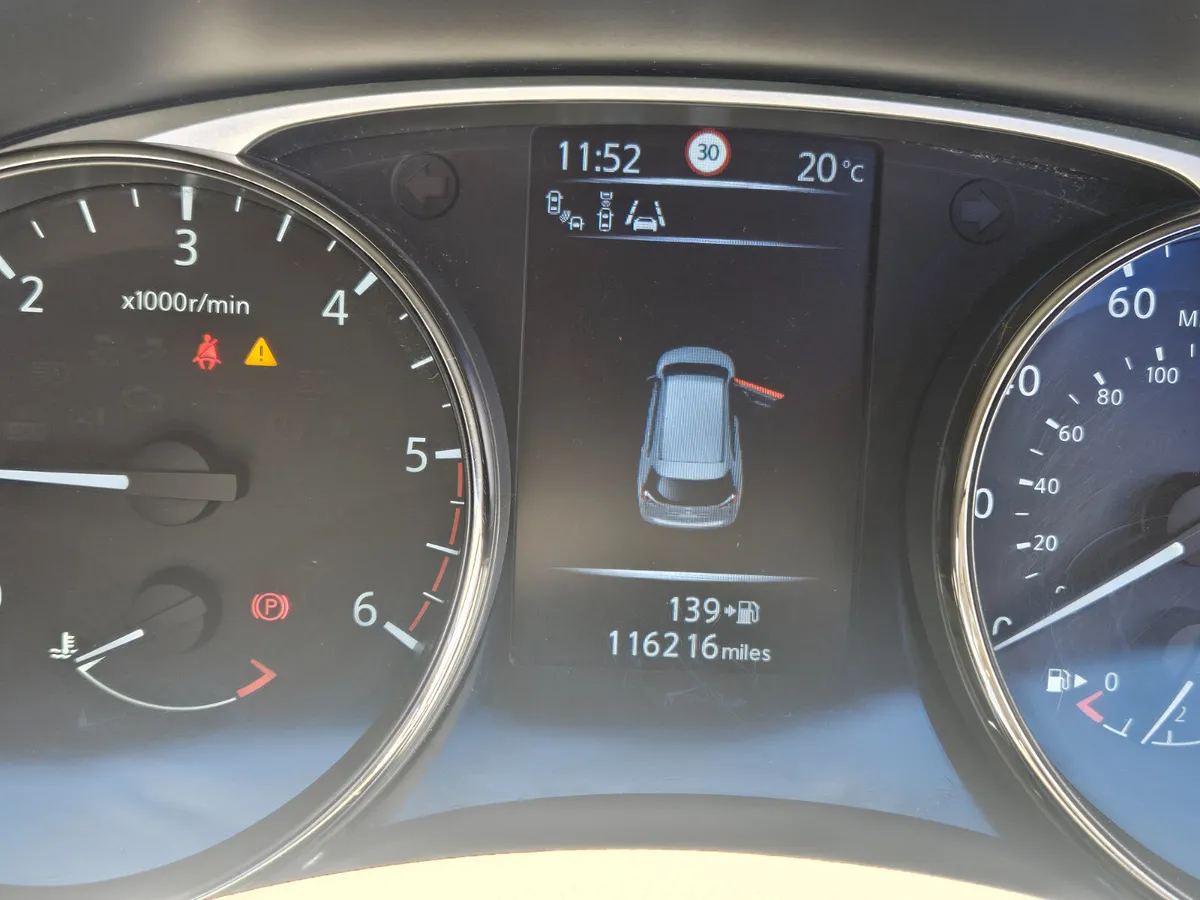 Nissan X-Trail 2015 7 seater - Image 4