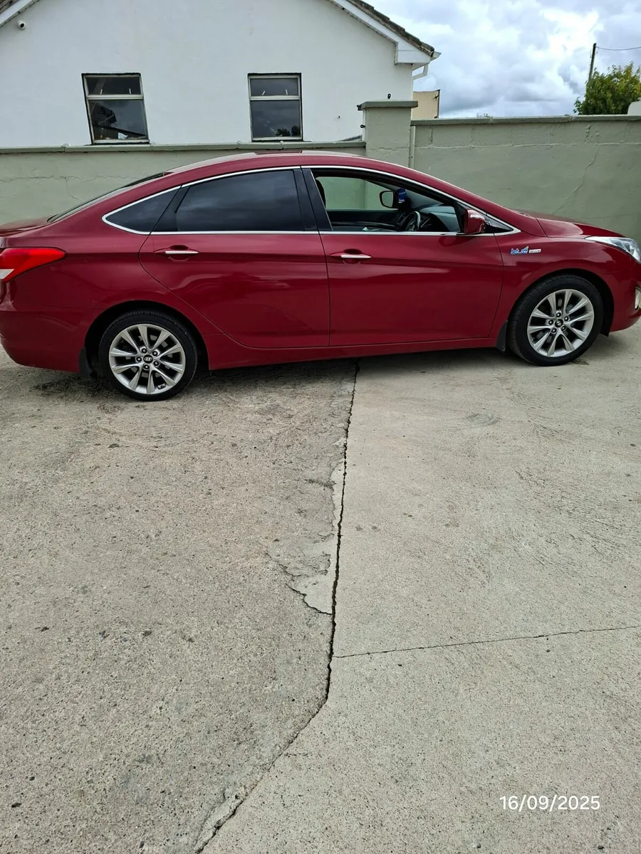 Hyundai i40 - Image 2