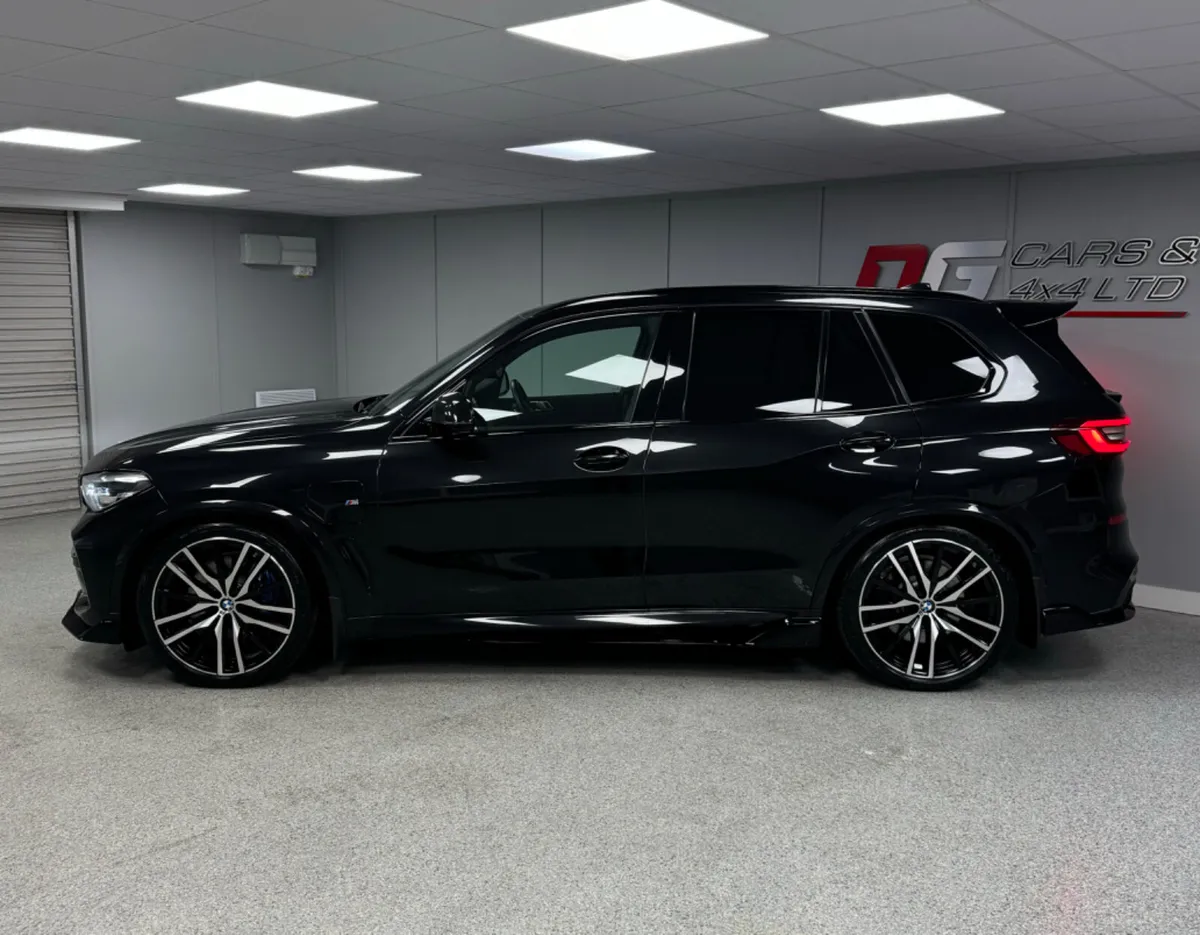 2021 BMW X5 3.0 45E M Sport X Drive Automatic - Image 4