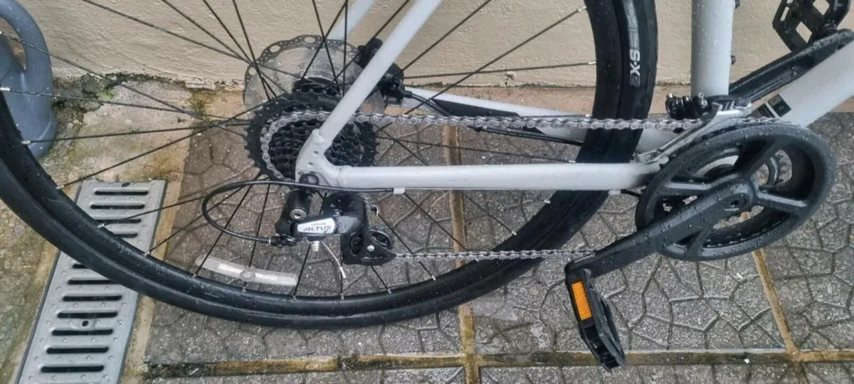 Giant bike - Image 4