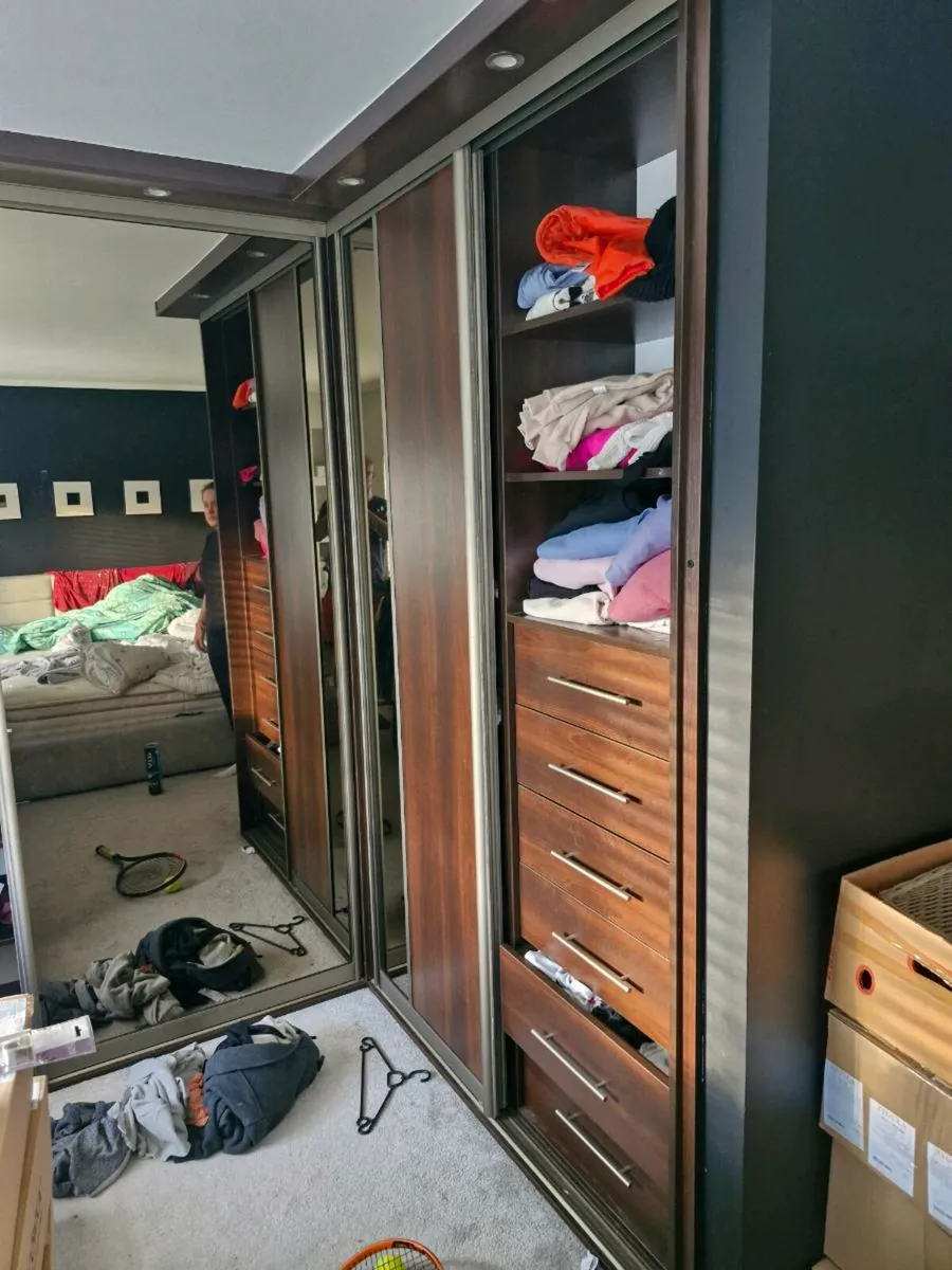 Wardrobe - Image 2
