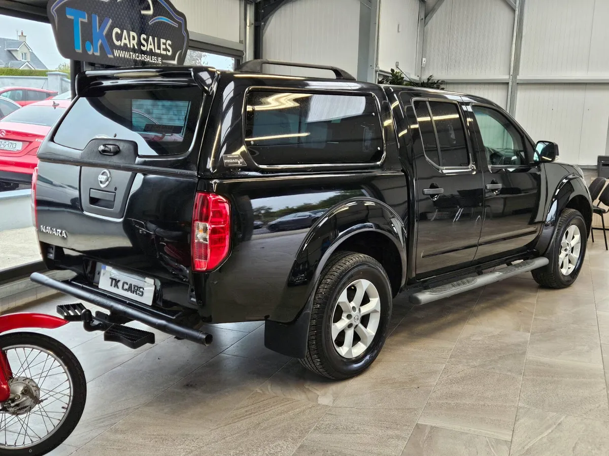 14 NISSAN NAVARA TEKNA CREW CAB - Image 4