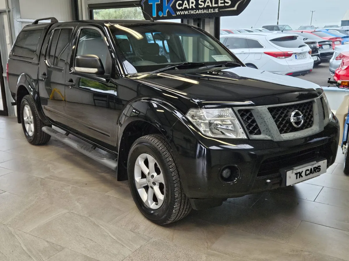 14 NISSAN NAVARA TEKNA CREW CAB - Image 1