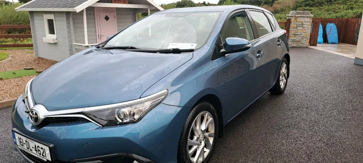 2016 Toyota Auris - Image 4