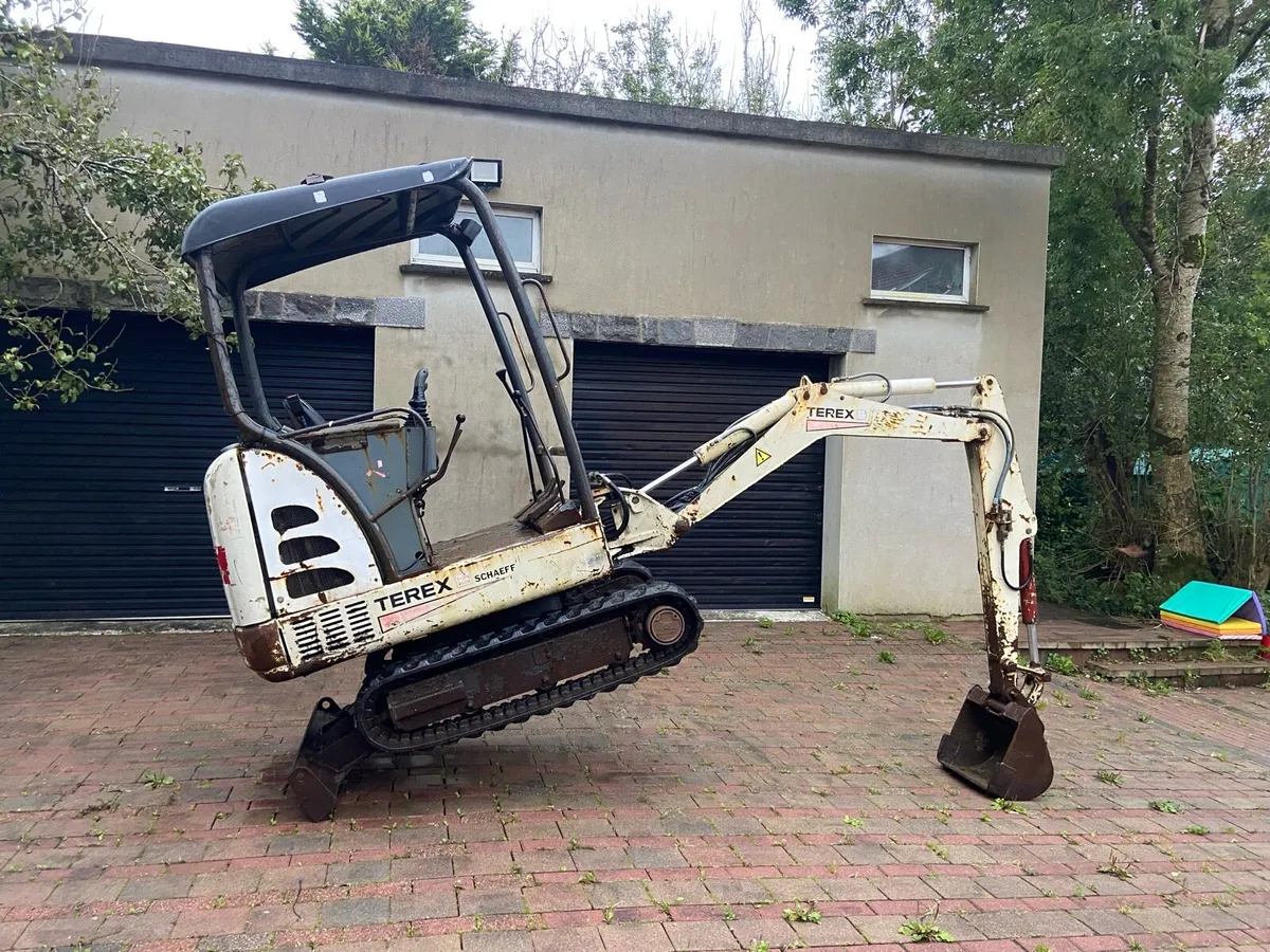Mini digger - Image 3
