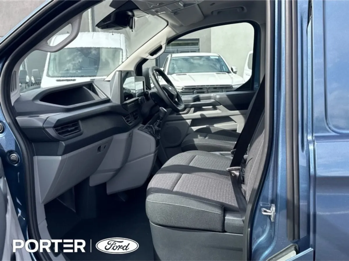 Ford Transit Custom Trend L1 136PS  price EX Vat - Image 4