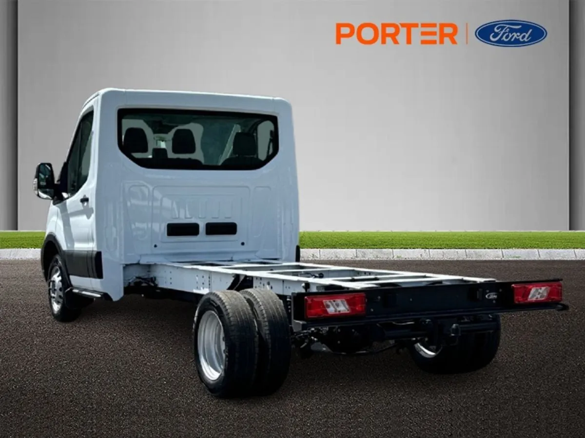 Ford Transit Chassis CAB  leader  2.0 TDCI 170PS - Image 3