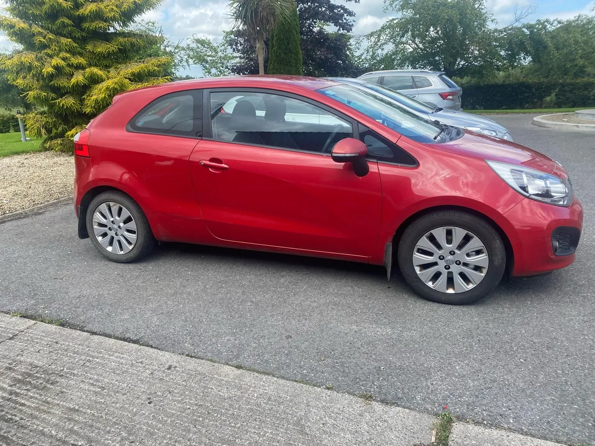 2012 Kia Rio - Image 1