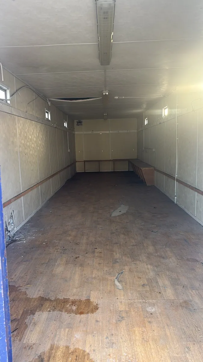 Container/Drying room - Image 2